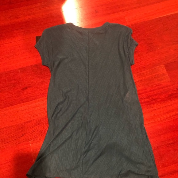BCBG MAXAZRIA shirt - Picture 3 of 3
